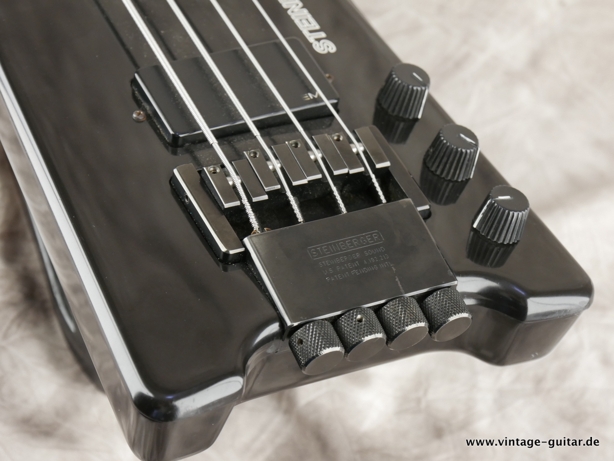 Steinberger-Bass-XL-2A-1988-007.JPG