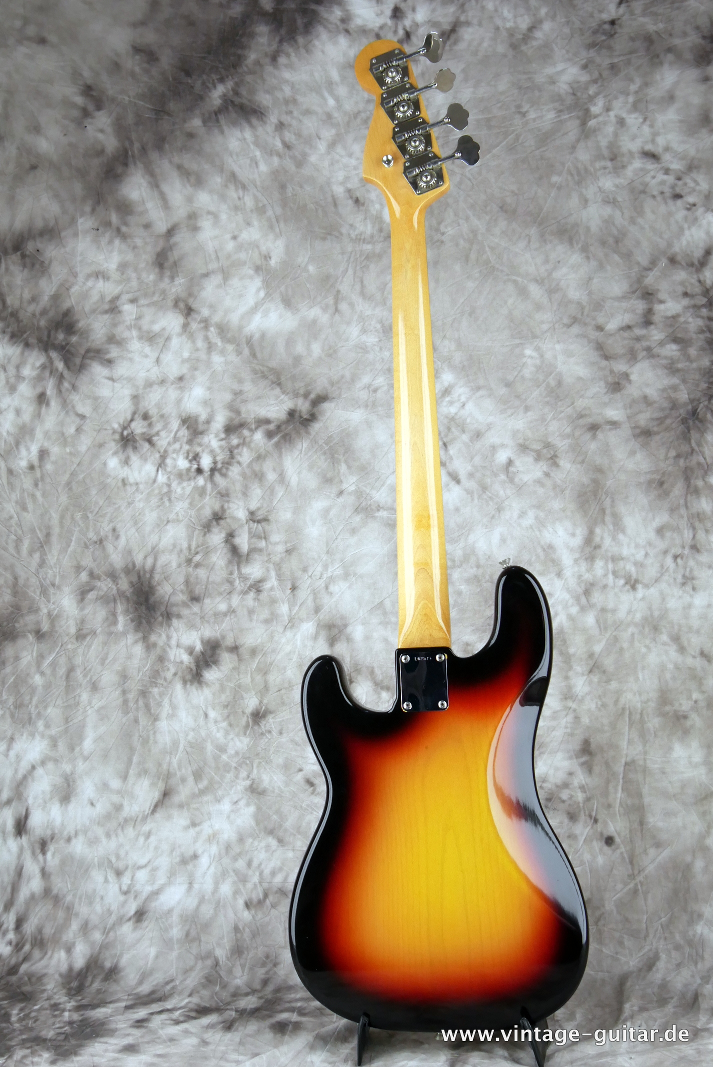 Fender-Precision-Bass-1965-sunburst-mint-condition-003.JPG