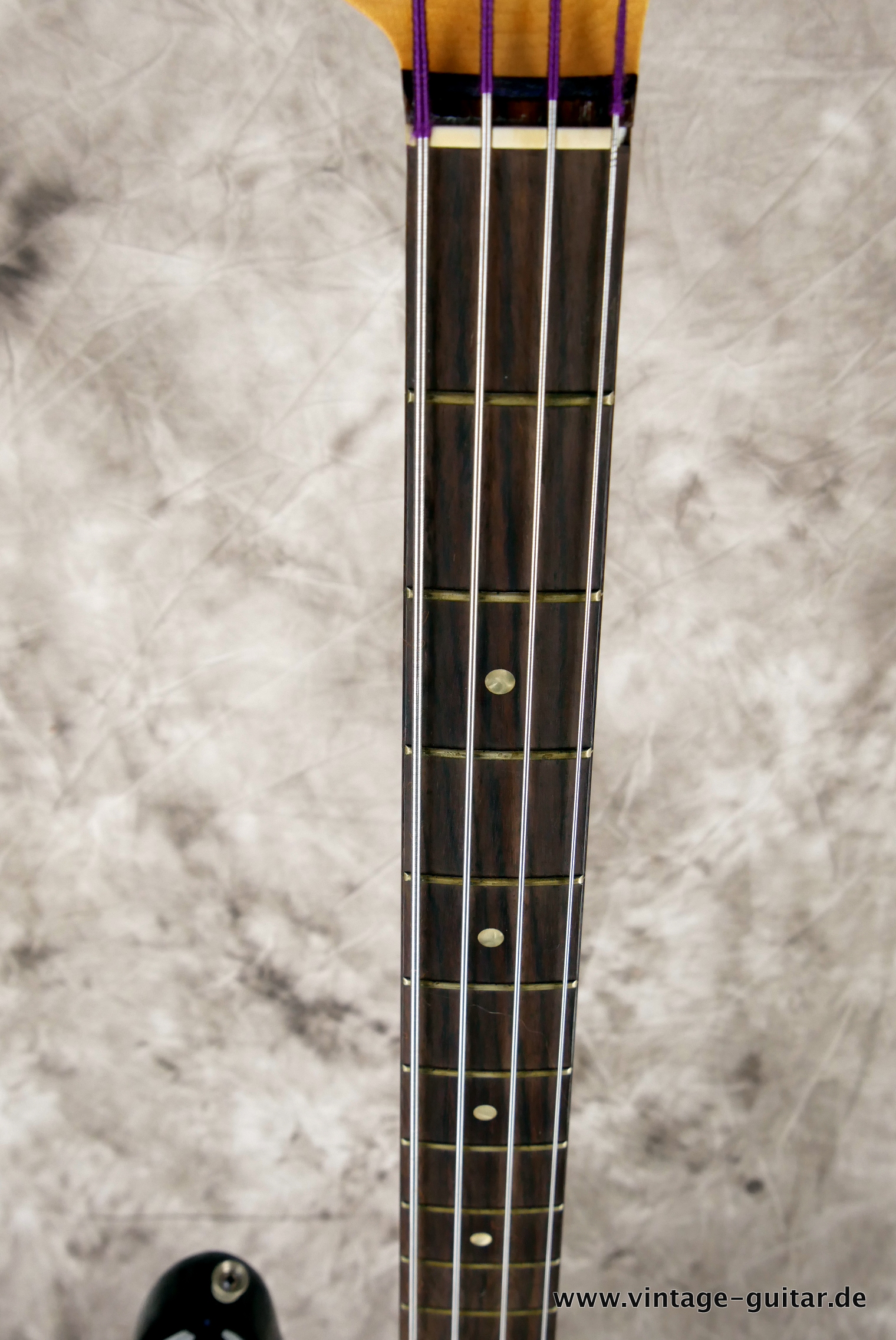 Fender-Precision-Bass-1965-sunburst-mint-condition-011.JPG