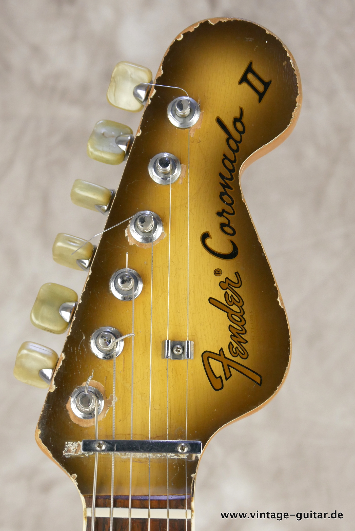 Fender_coronado-II-1968-Antigua-003.JPG