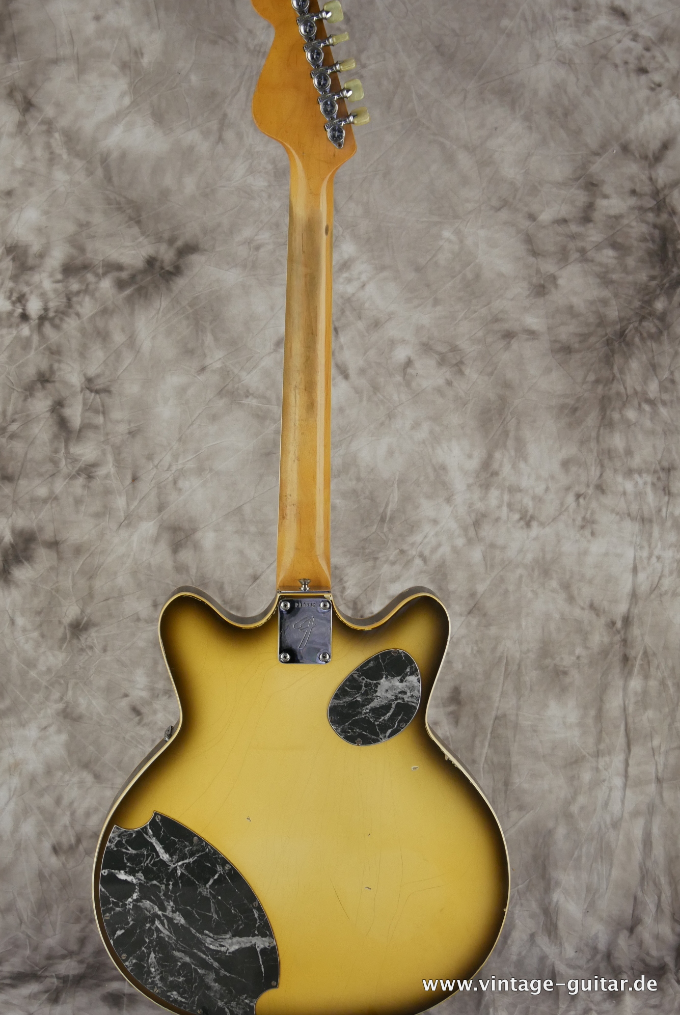Fender_coronado-II-1968-Antigua-004.JPG
