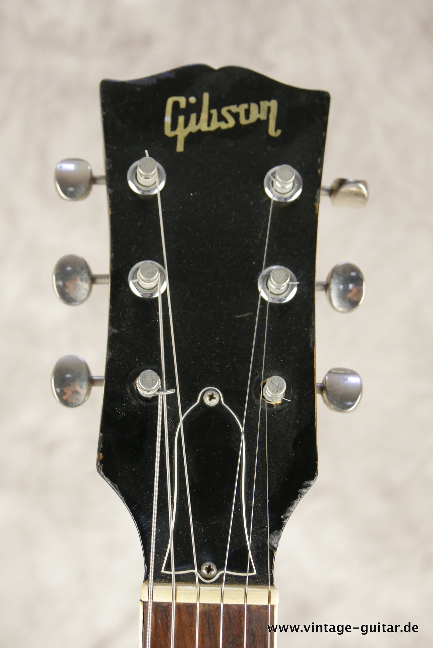 Gibson-ES-330-1967-sunburst-003.JPG