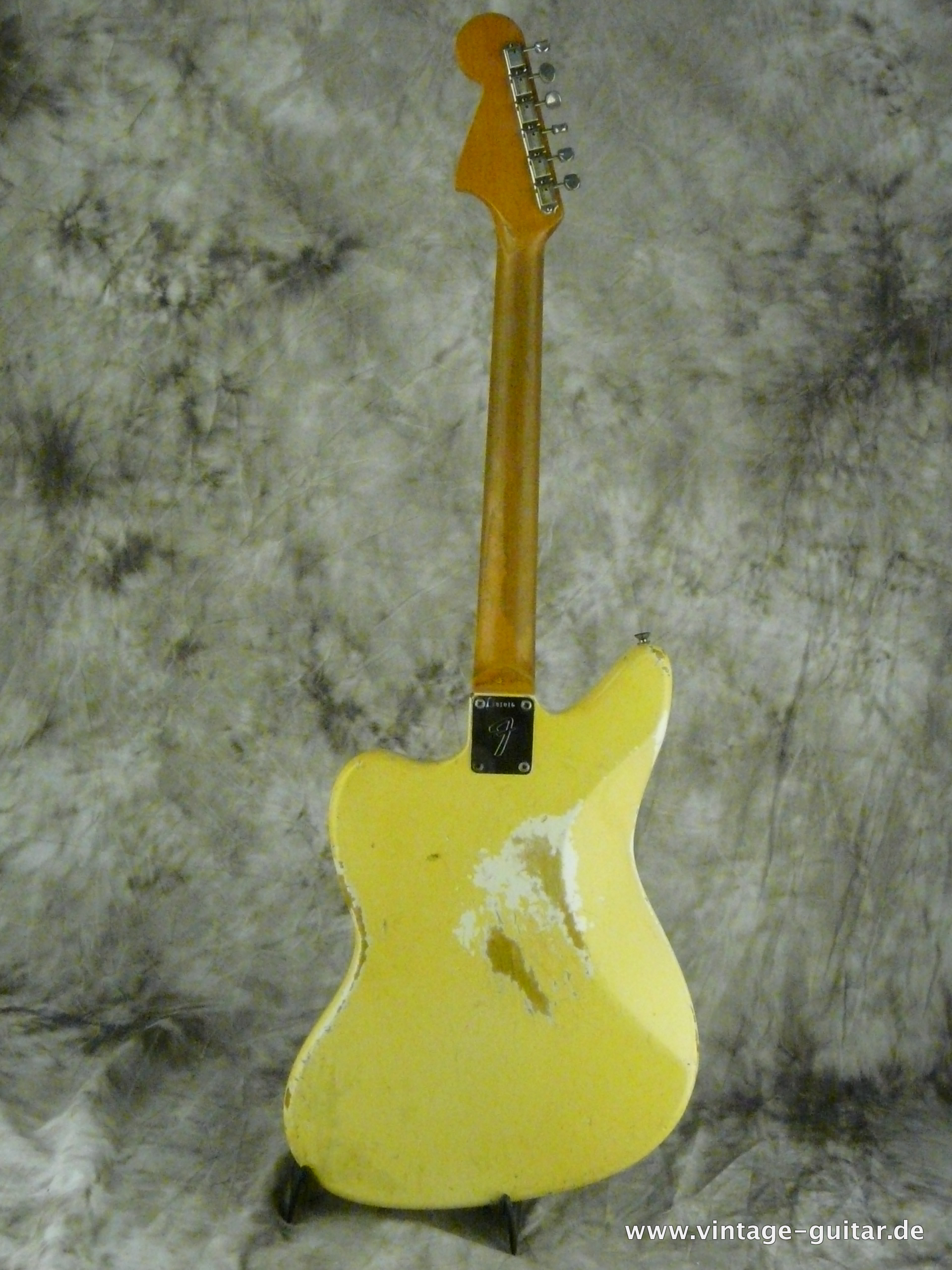 Fender-Jaguar-1965-olympic-white-004.JPG