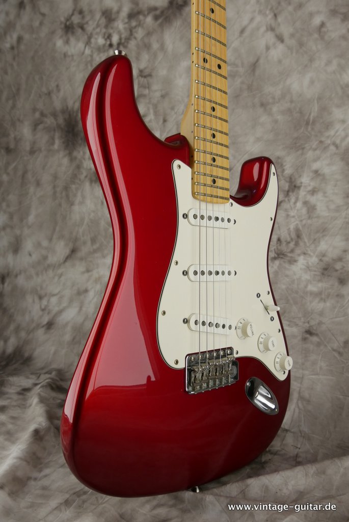 Fender-Stratocaster-Special-2011-005.JPG