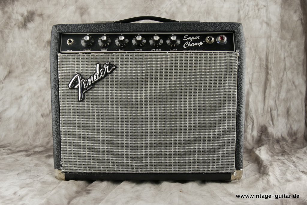 Fender-Super-Champ-1982-Rivera-EV-Speaker-001.JPG