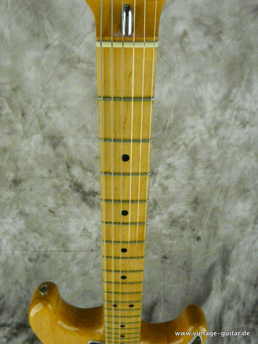 Fender-Stratocaster-Natural-black-white-parts-1974-011.JPG