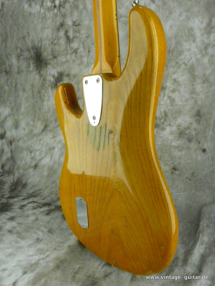 Musicman-Sabre-Natural_1979-010.JPG