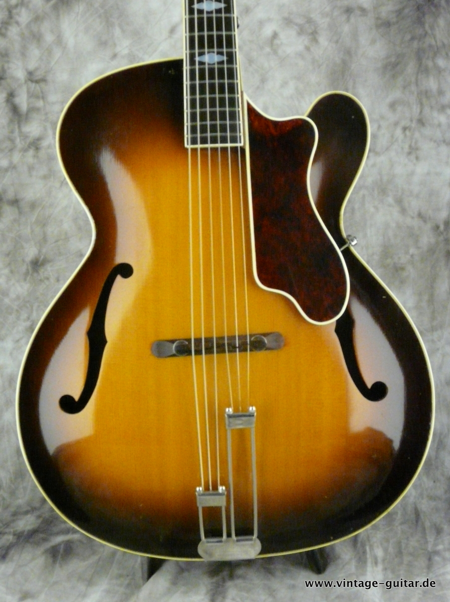 Epiphone-Triumph-Regent-1953-sunburst-002.JPG