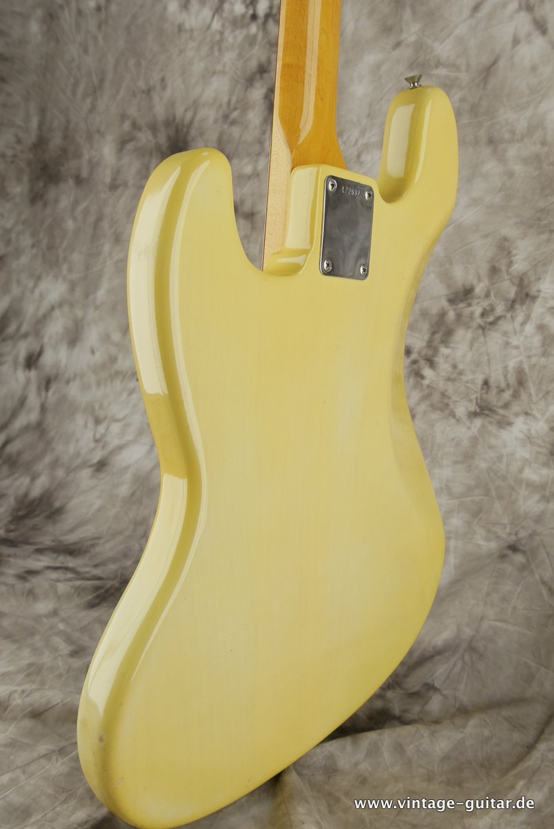 Fender-Jazz-Bass-1965-blonde-007.JPG