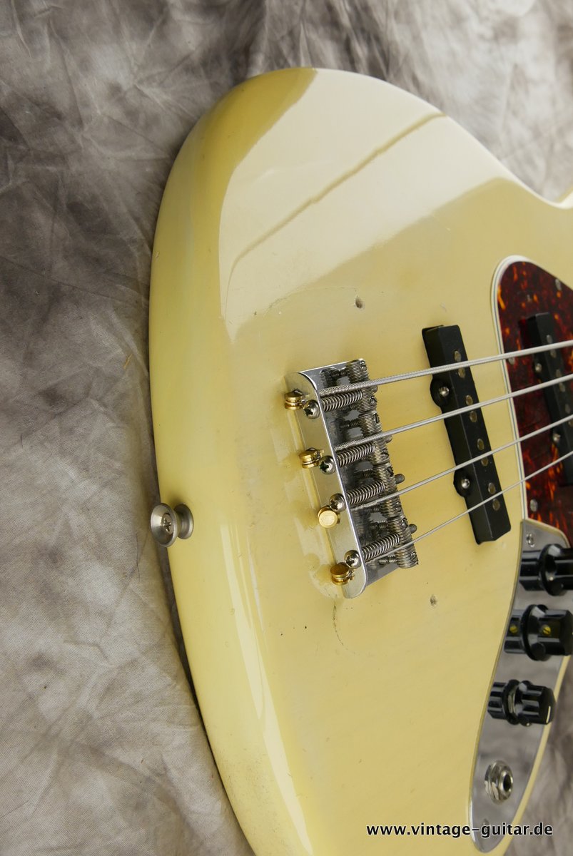 Fender-Jazz-Bass-1965-blonde-010.JPG