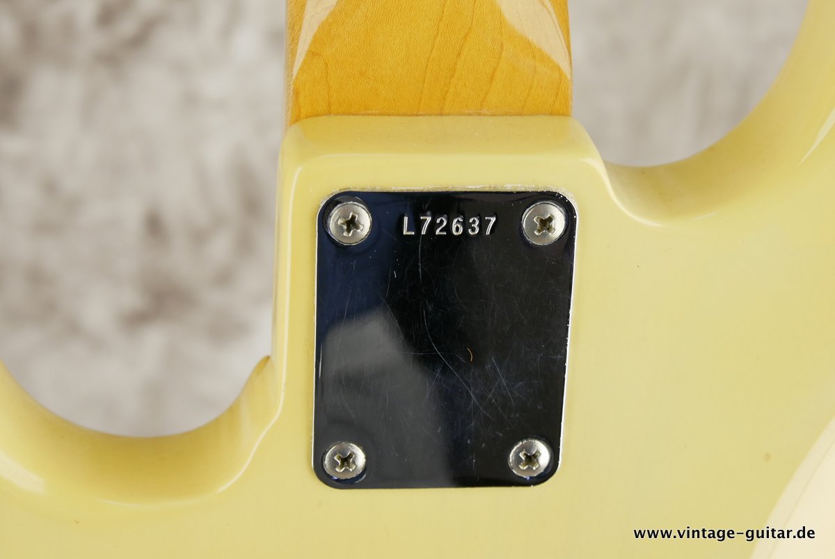 Fender-Jazz-Bass-1965-blonde-018.JPG