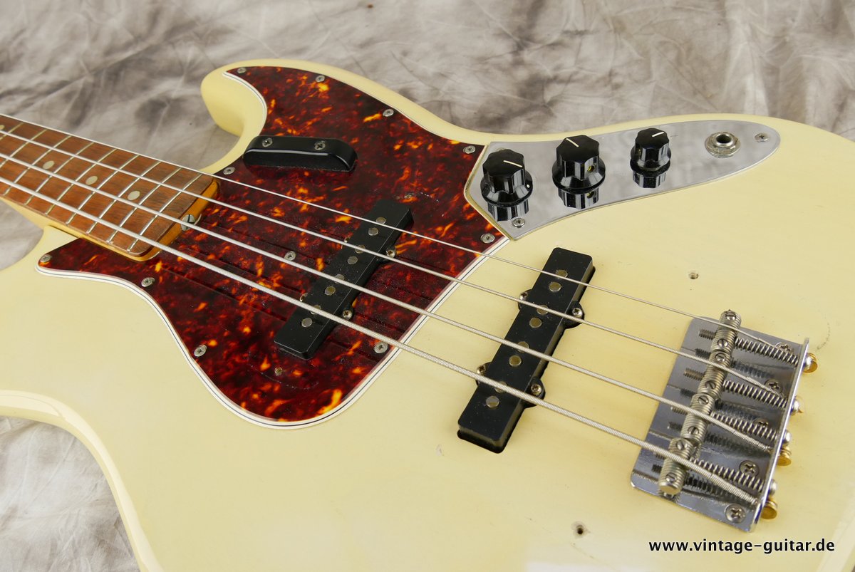 Fender-Jazz-Bass-1965-blonde-019.JPG