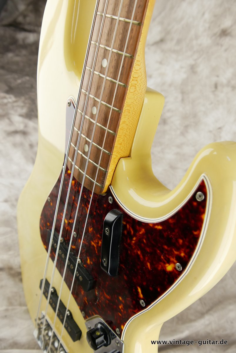 Fender-Jazz-Bass-1965-blonde-020.JPG