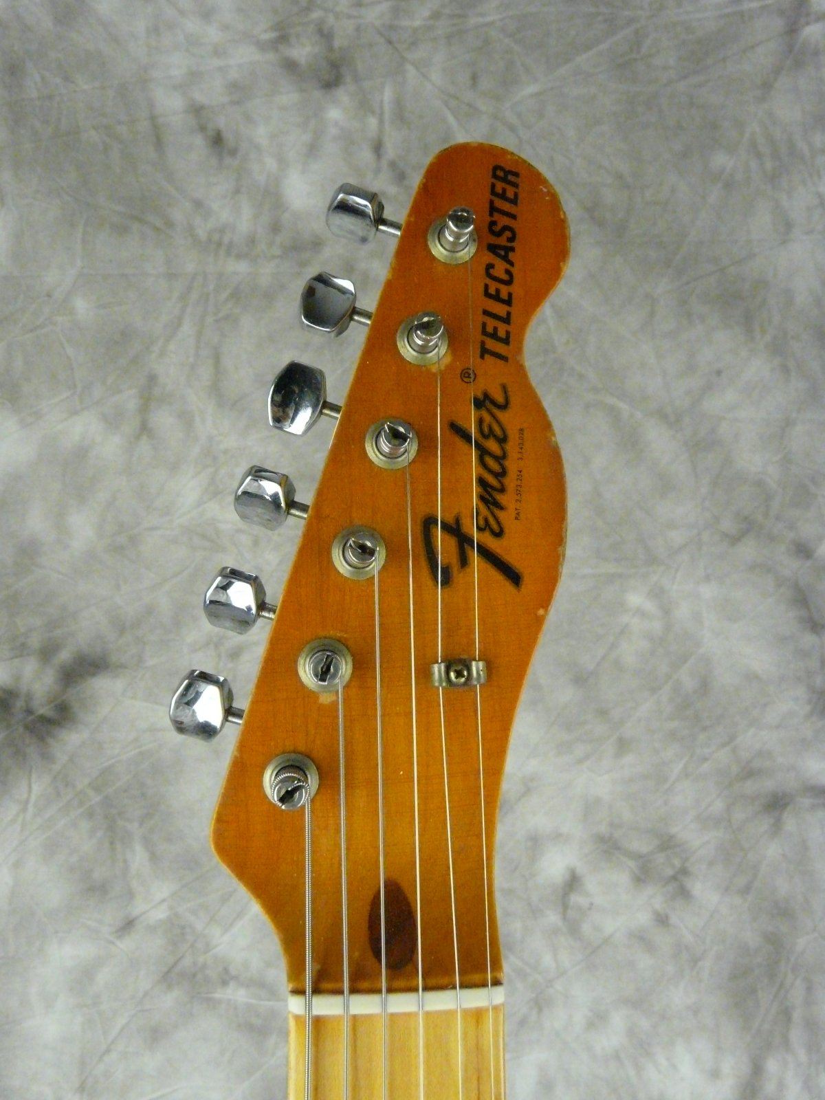 Fender-Telecaster-Thinline-1969-009.JPG