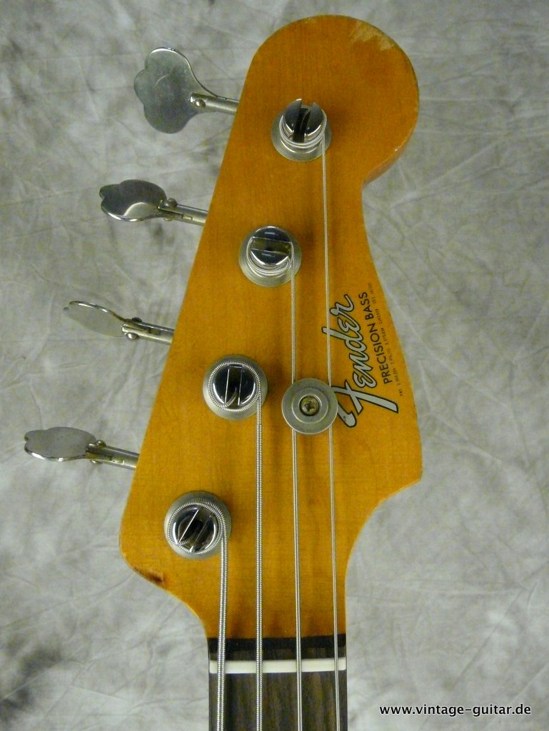 Fender_Precision-Bass-1966-candy-apple-red-005.JPG