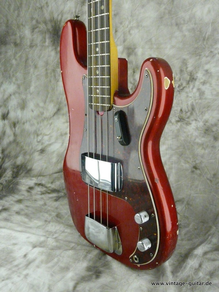 Fender_Precision-Bass-1966-candy-apple-red-007.JPG