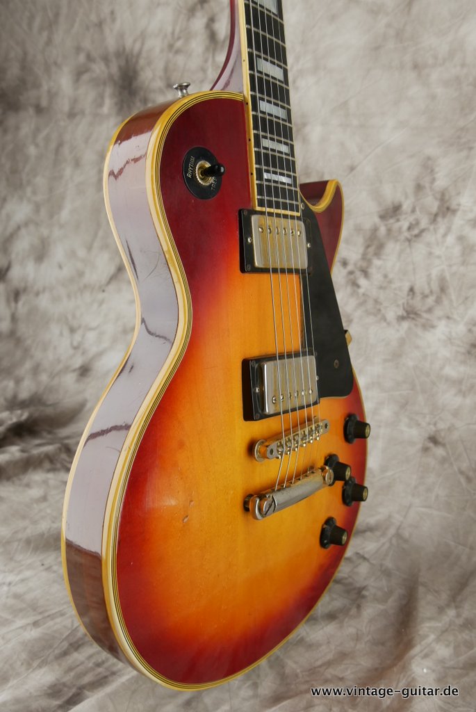 Gibson-Les-Paul-Custom-1974-cherry-sunburst-003.JPG