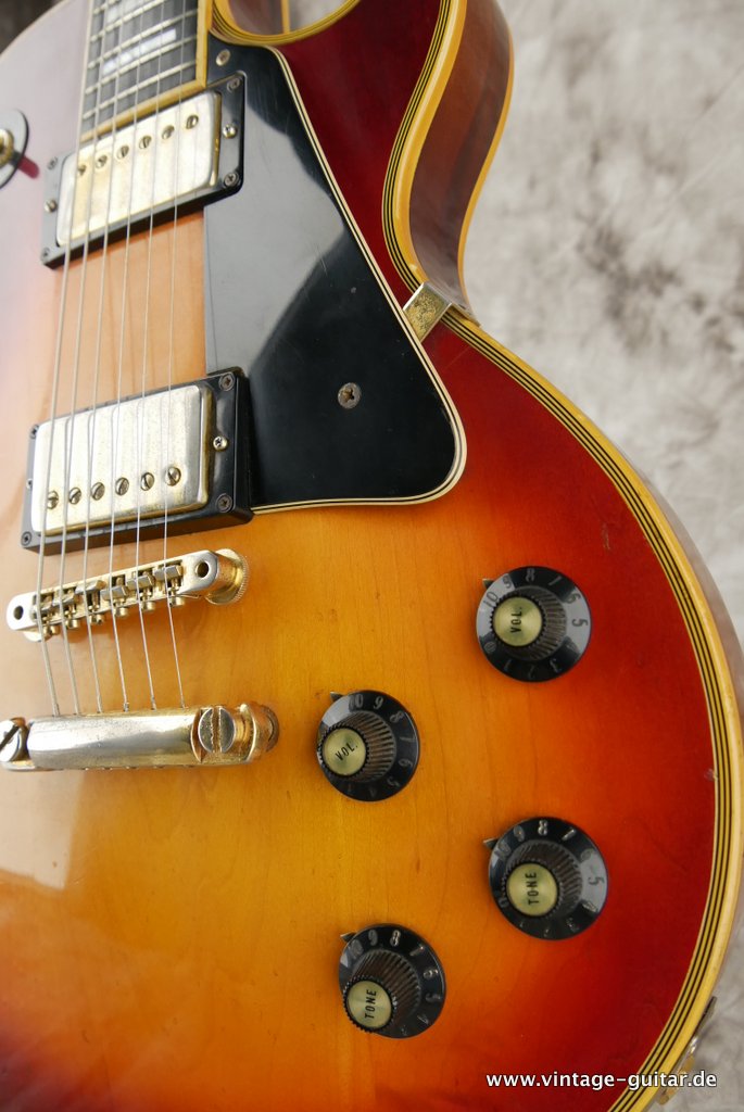 Gibson-Les-Paul-Custom-1974-cherry-sunburst-008.JPG
