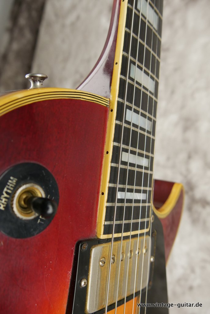 Gibson-Les-Paul-Custom-1974-cherry-sunburst-015.JPG