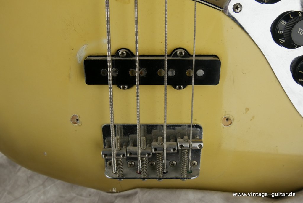 Fender-Jazz-Bass-1978-Antigua-013.JPG