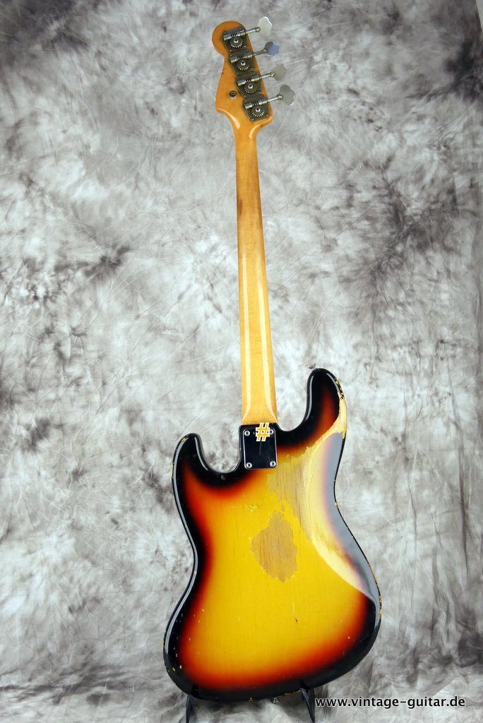 Fender_Jazz-Bass-1963-1965-sunburst-003.JPG