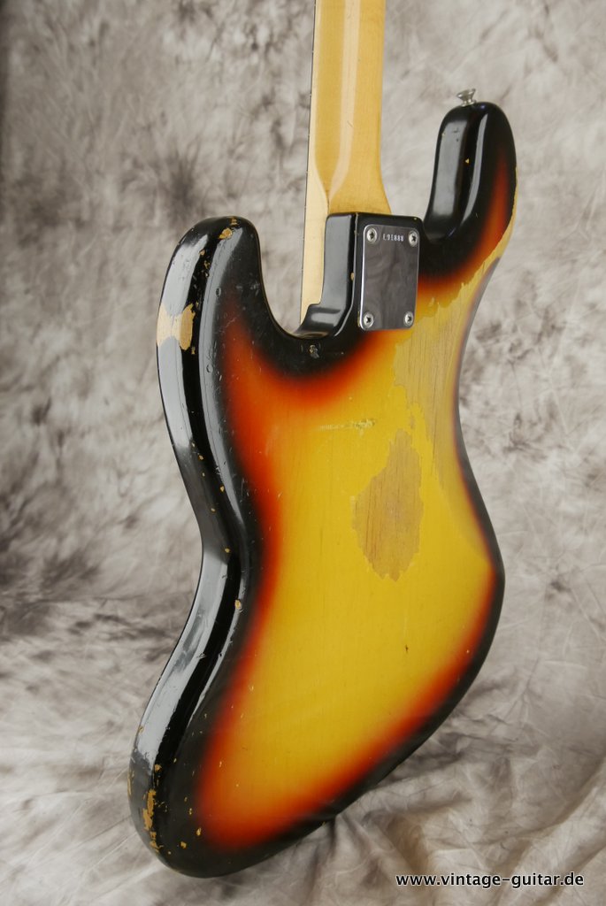 Fender_Jazz-Bass-1963-1965-sunburst-008.JPG