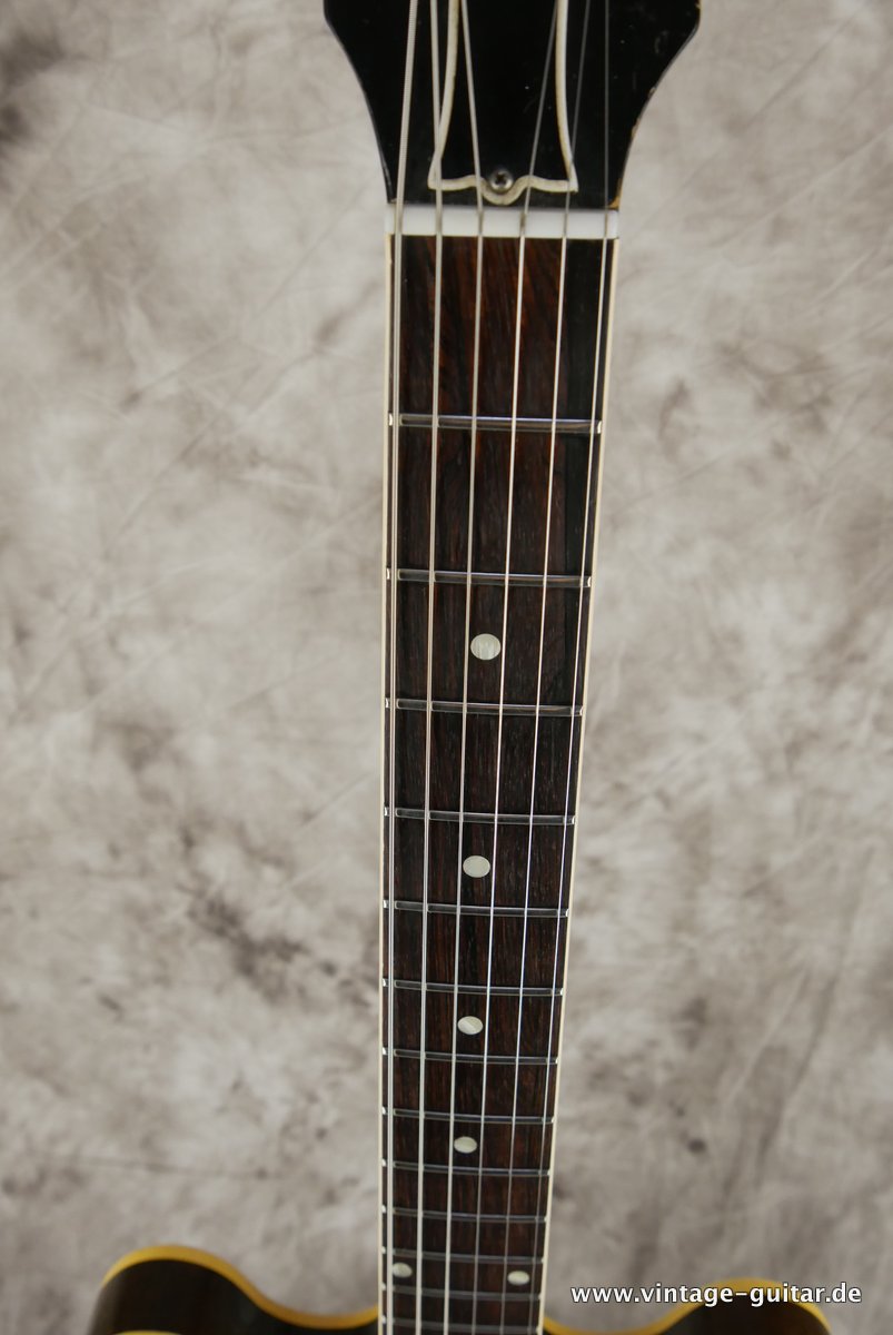 Gibson-ES-330-TD-1960-sunburst-011.JPG