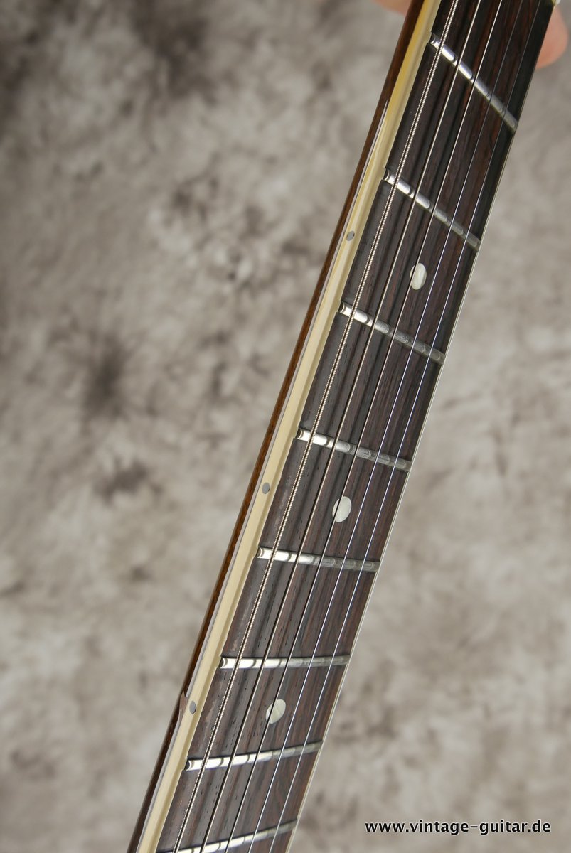 Gibson-ES-330-TD-1960-sunburst-019.JPG