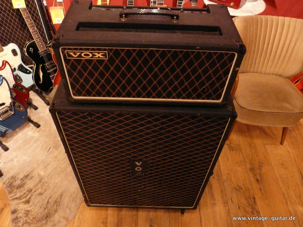 Vox-AC-50-Top-and-Cabinet-003.JPG