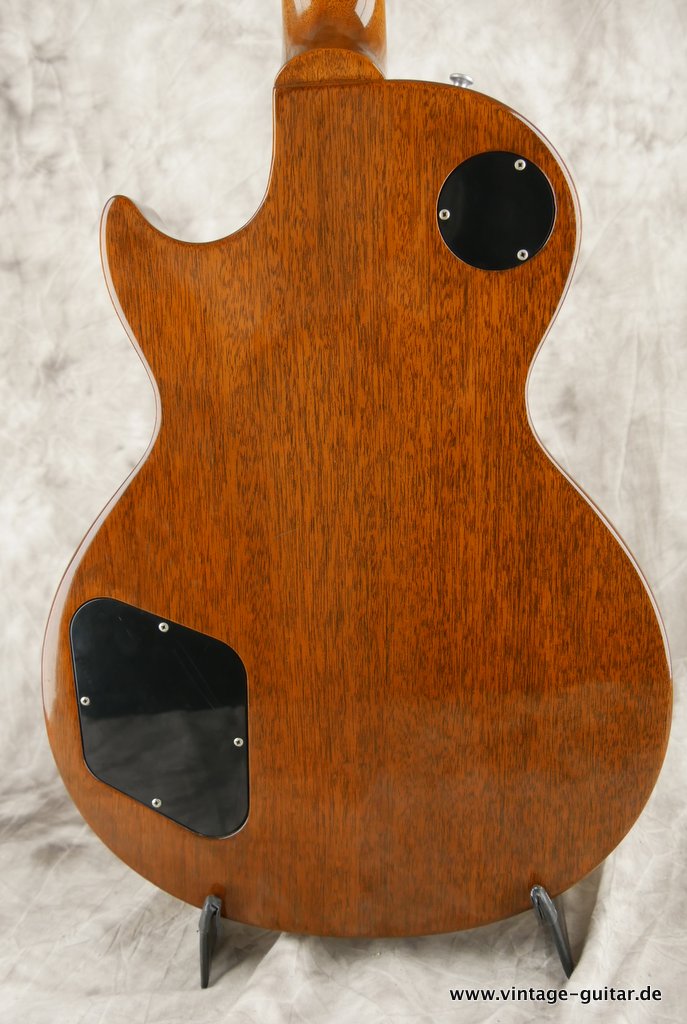 Gibson-Les-Paul-Classic-Premium-Plus-2000-004.JPG