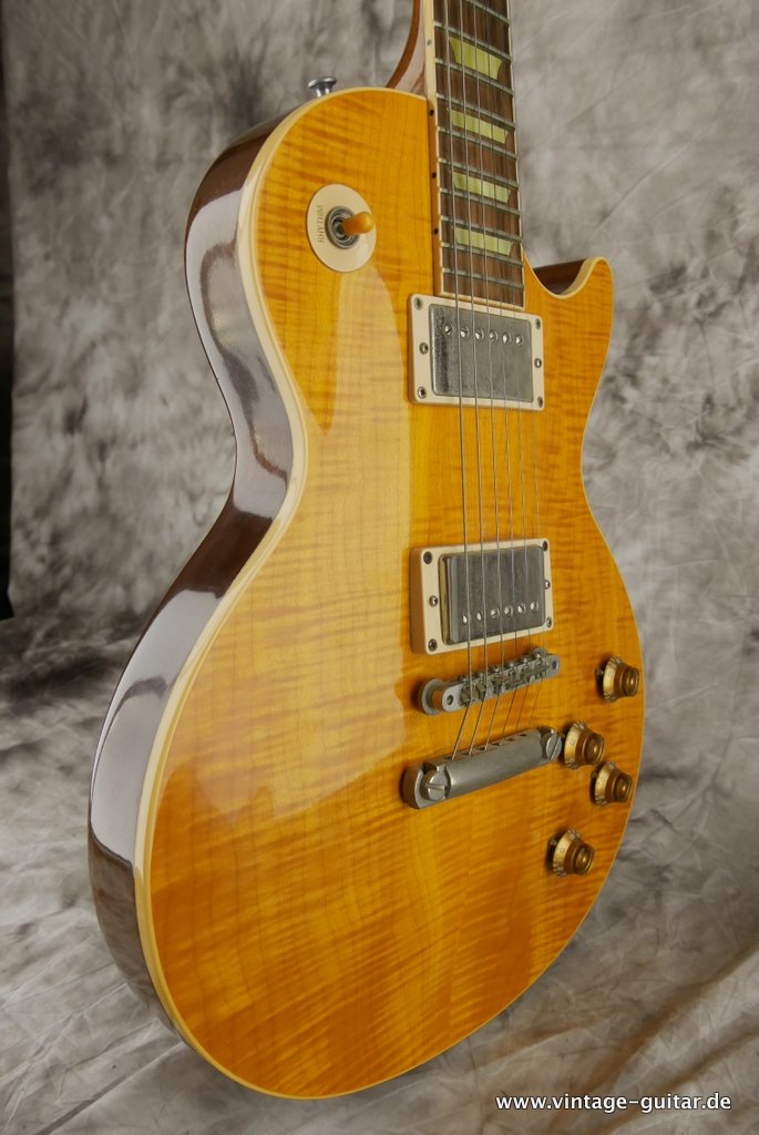 Gibson-Les-Paul-Classic-Premium-Plus-2000-005.JPG