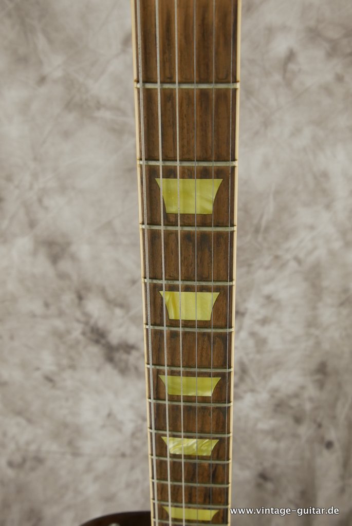 Gibson-Les-Paul-Classic-Premium-Plus-2000-013.JPG