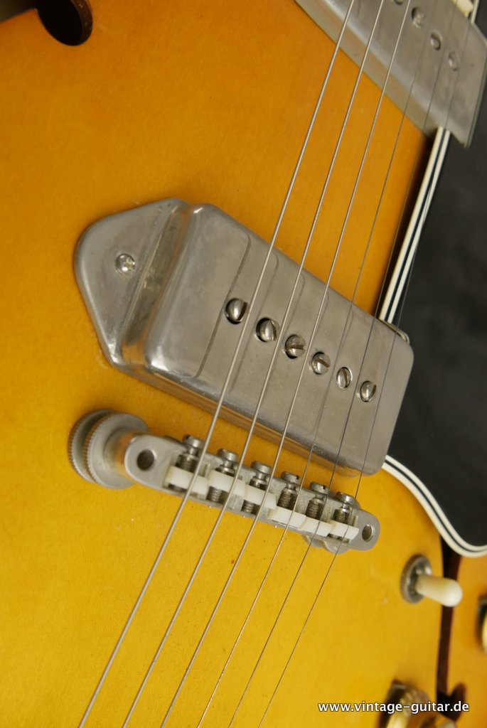 Gibson-ES-330-TD-1965-wide-neck-sunburst-015.JPG