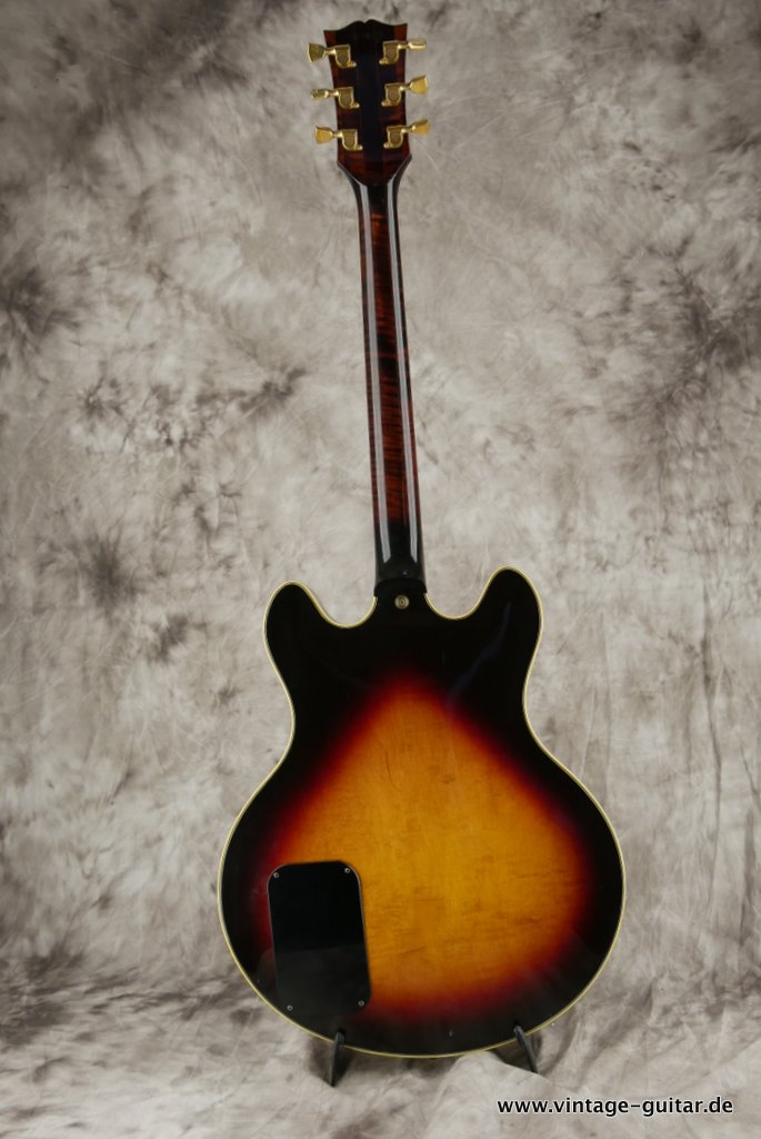 Gibson-ES-Artist-1979-sunburst-003.JPG