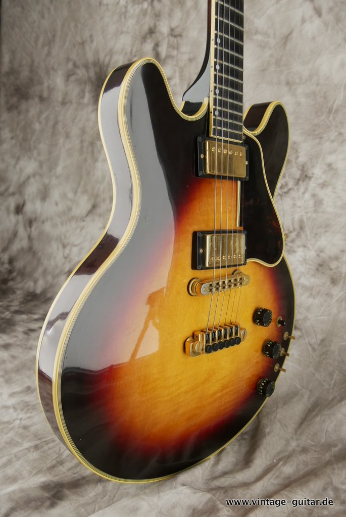 Gibson-ES-Artist-1979-sunburst-005.JPG