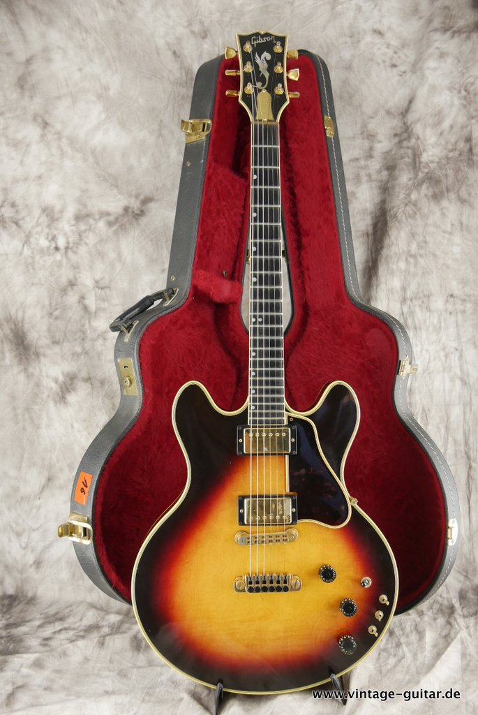 Gibson-ES-Artist-1979-sunburst-016.JPG
