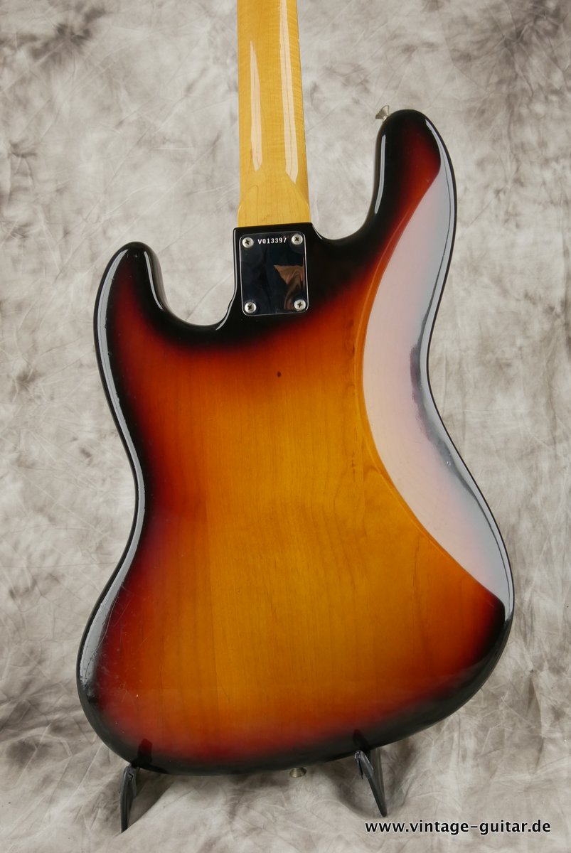 Fender-Jazz-Bass-1983-60s-Reissue-Fullerton-004.JPG