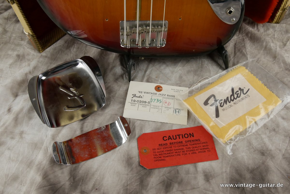 Fender-Jazz-Bass-1983-60s-Reissue-Fullerton-015.JPG