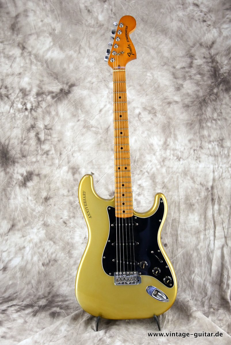 Fender-25th-Anniversary-Stratocaster-1979-001.JPG