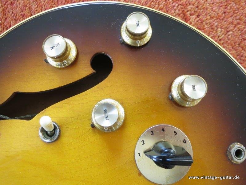 Gibson-ES-345-TD-1966_sunburst-016.JPG
