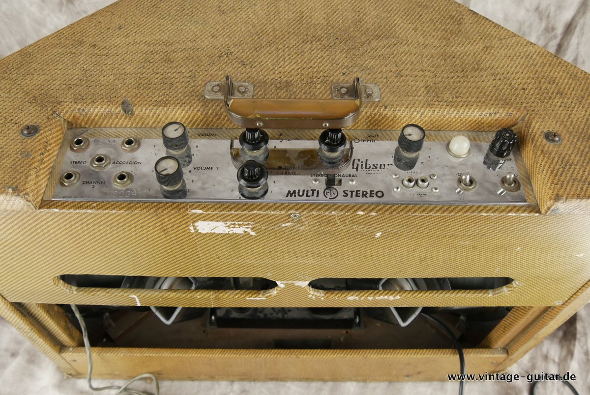 Gibson-stereo-amp-GA-79-RVT-1961-004.JPG