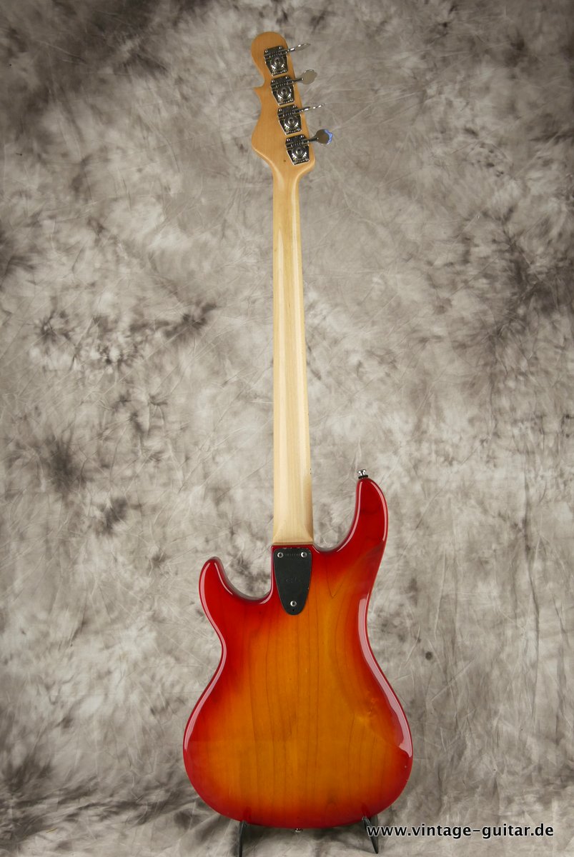 G&L-bass-SB-2-1986-007.JPG