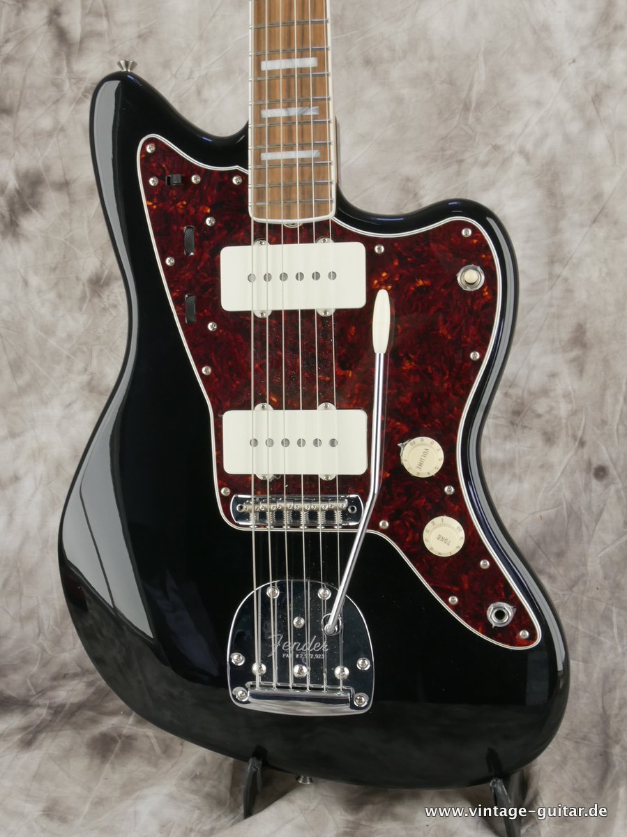 Fender-Jazzmaster-60th-Anniversary-black-002.JPG