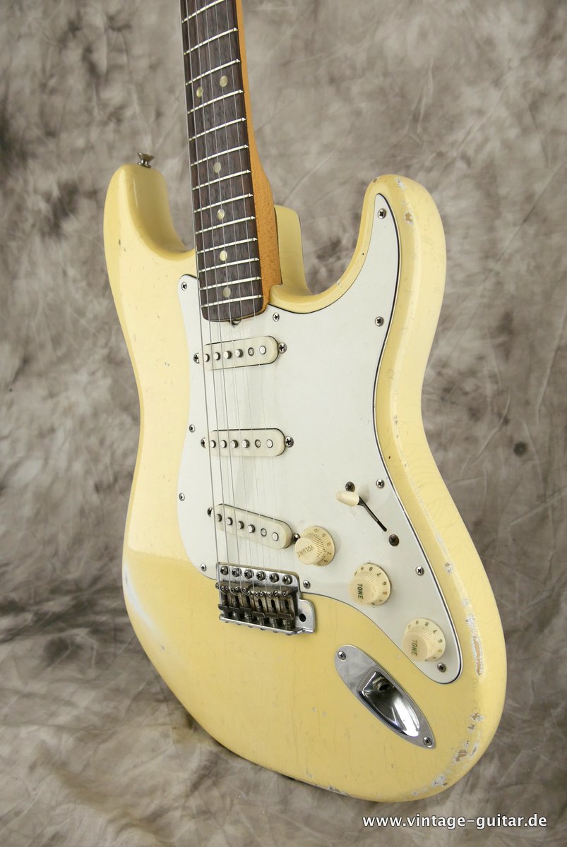 Fender-Stratocaster-1971-olympic-white-4-hole-006.JPG