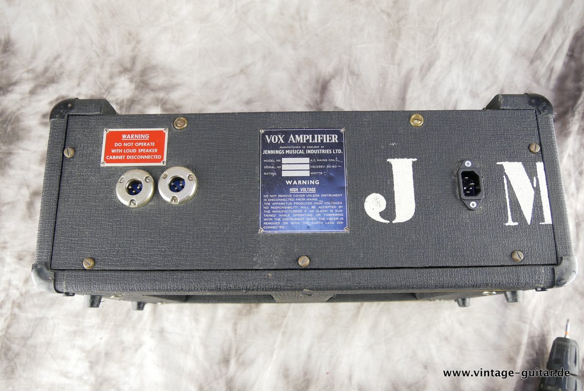 Vox-AC-100-V4141-Beatle-Cabinet-1965-010.JPG