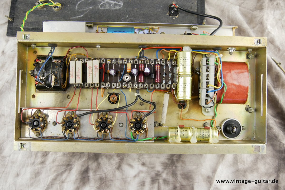 Vox-AC-100-V4141-Beatle-Cabinet-1965-023.JPG