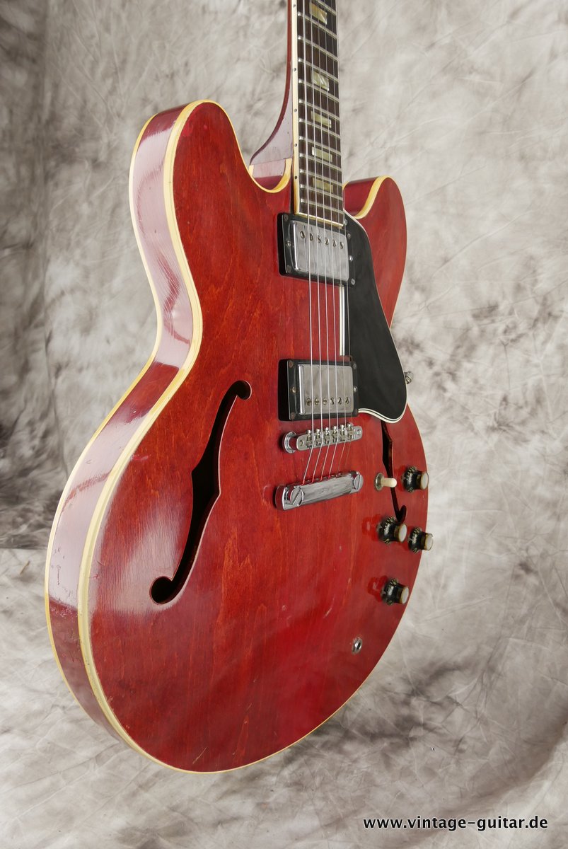 Gibson-ES-335-TD-cherry-1963-005.JPG