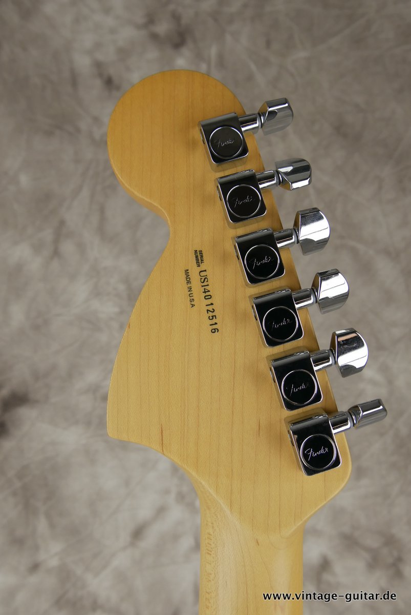 Fender-Stratocaster-Nitro-Satin-2014-006.JPG