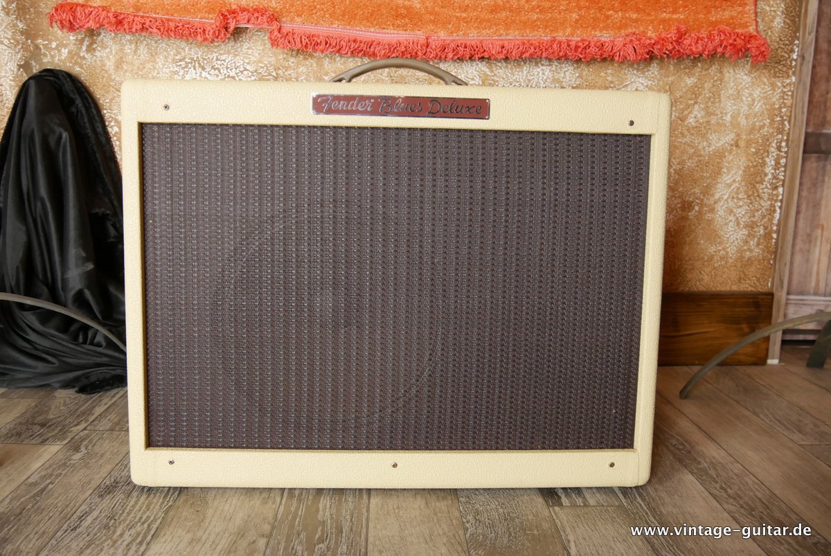 Fender-Blues-Deluxe-white-tolex-2006-001.JPG