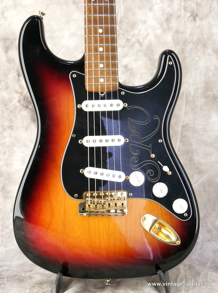 Fender-Stratocaster-Stevie-Ray-Vaughan-002.JPG